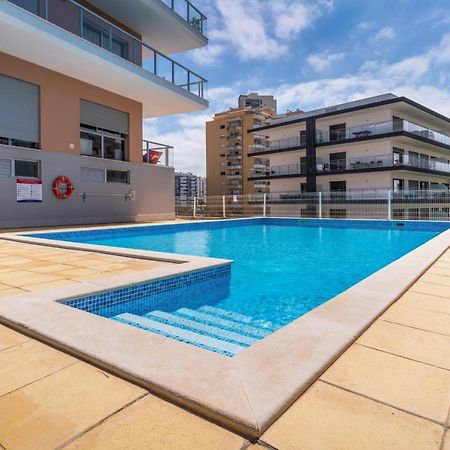Sunny Brand New 2-Bedroom Apt - 500M From Praia Da Rocha With Ac And Pool! Portimão Exteriér fotografie