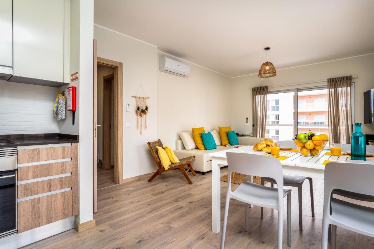 Sunny Brand New 2-Bedroom Apt - 500M From Praia Da Rocha With Ac And Pool! Portimão Exteriér fotografie