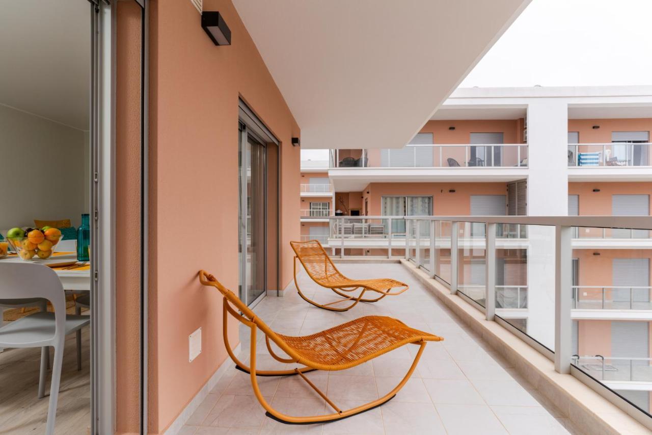 Sunny Brand New 2-Bedroom Apt - 500M From Praia Da Rocha With Ac And Pool! Portimão Exteriér fotografie