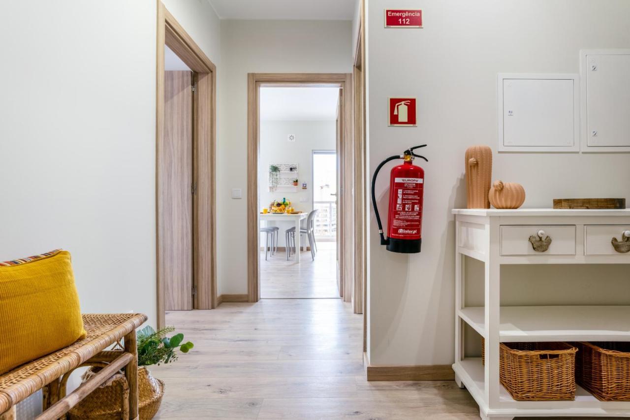 Sunny Brand New 2-Bedroom Apt - 500M From Praia Da Rocha With Ac And Pool! Portimão Exteriér fotografie