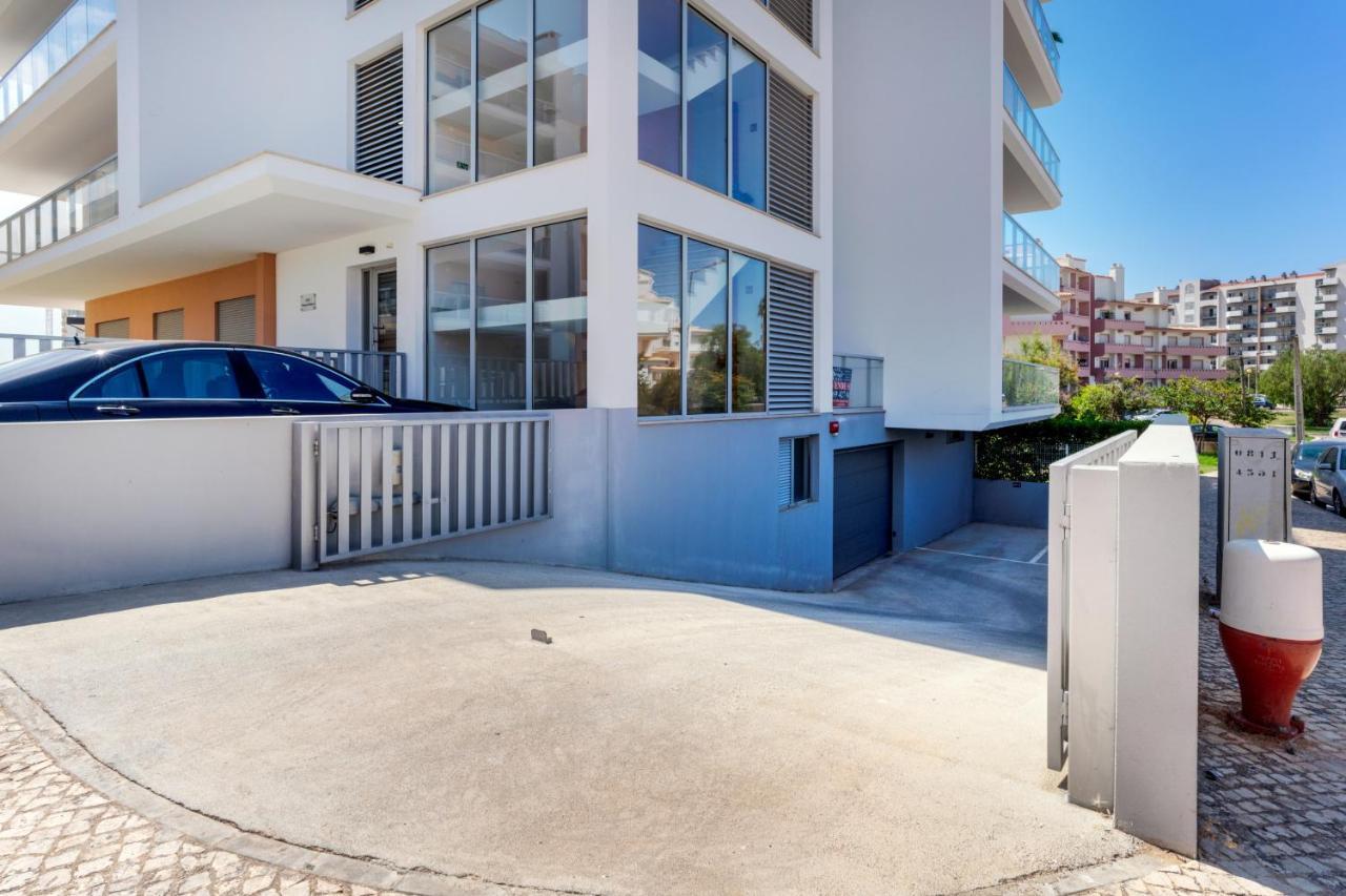 Sunny Brand New 2-Bedroom Apt - 500M From Praia Da Rocha With Ac And Pool! Portimão Exteriér fotografie